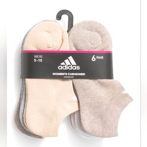 💛🔹️ Adidas🔹 Women's Athletic 6 Pair  Cushioned No Show Socks